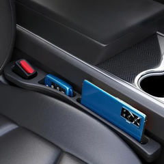 منظم جنب كرسي سيارة