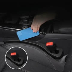 منظم جنب كرسي سيارة